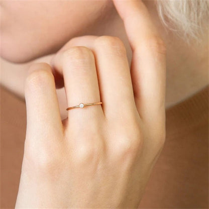 Amelia Birthstone Stacker Sormus