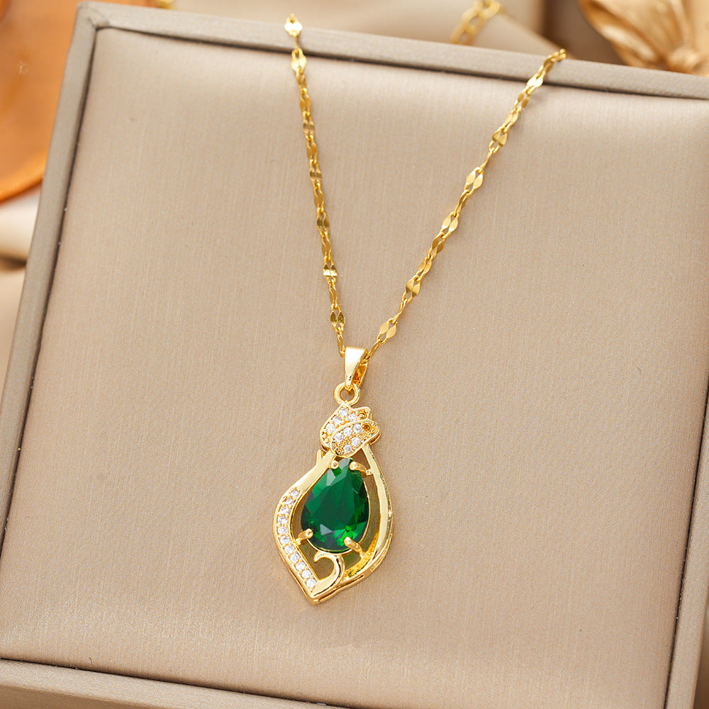 Kulta Smaragdi Teardrop Pendant Kaulakoru
